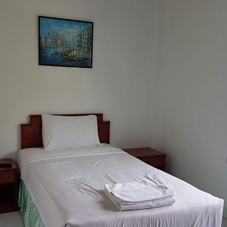 Welcome Inn Hotel @ Karon Beach. Single Room From Only 500 Baht Phuket Luaran gambar