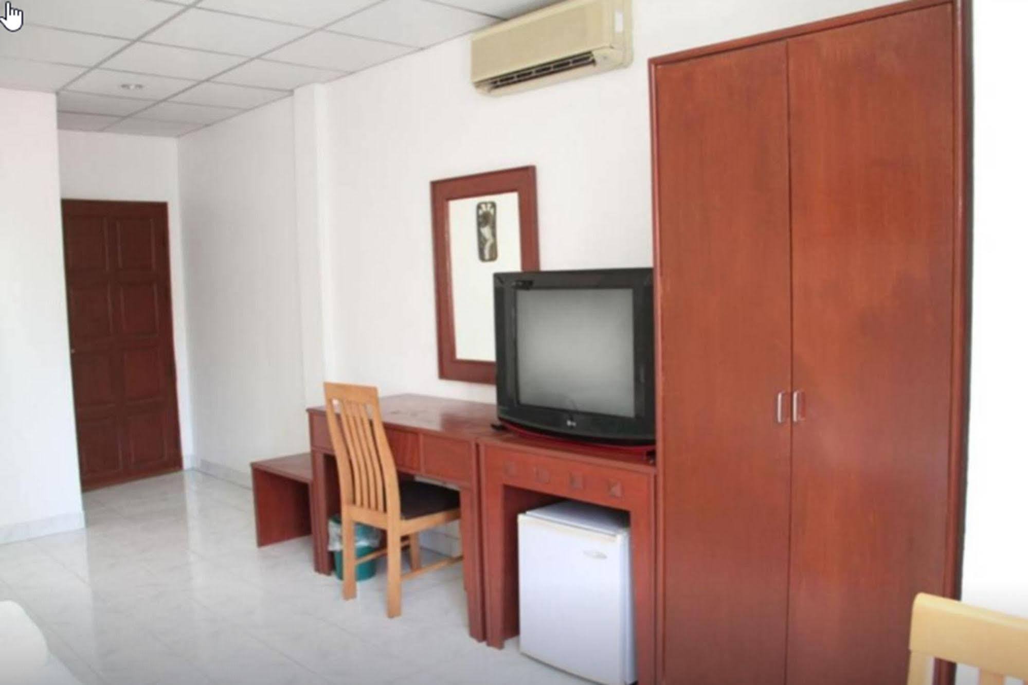 Welcome Inn Hotel @ Karon Beach. Single Room From Only 500 Baht Phuket Luaran gambar