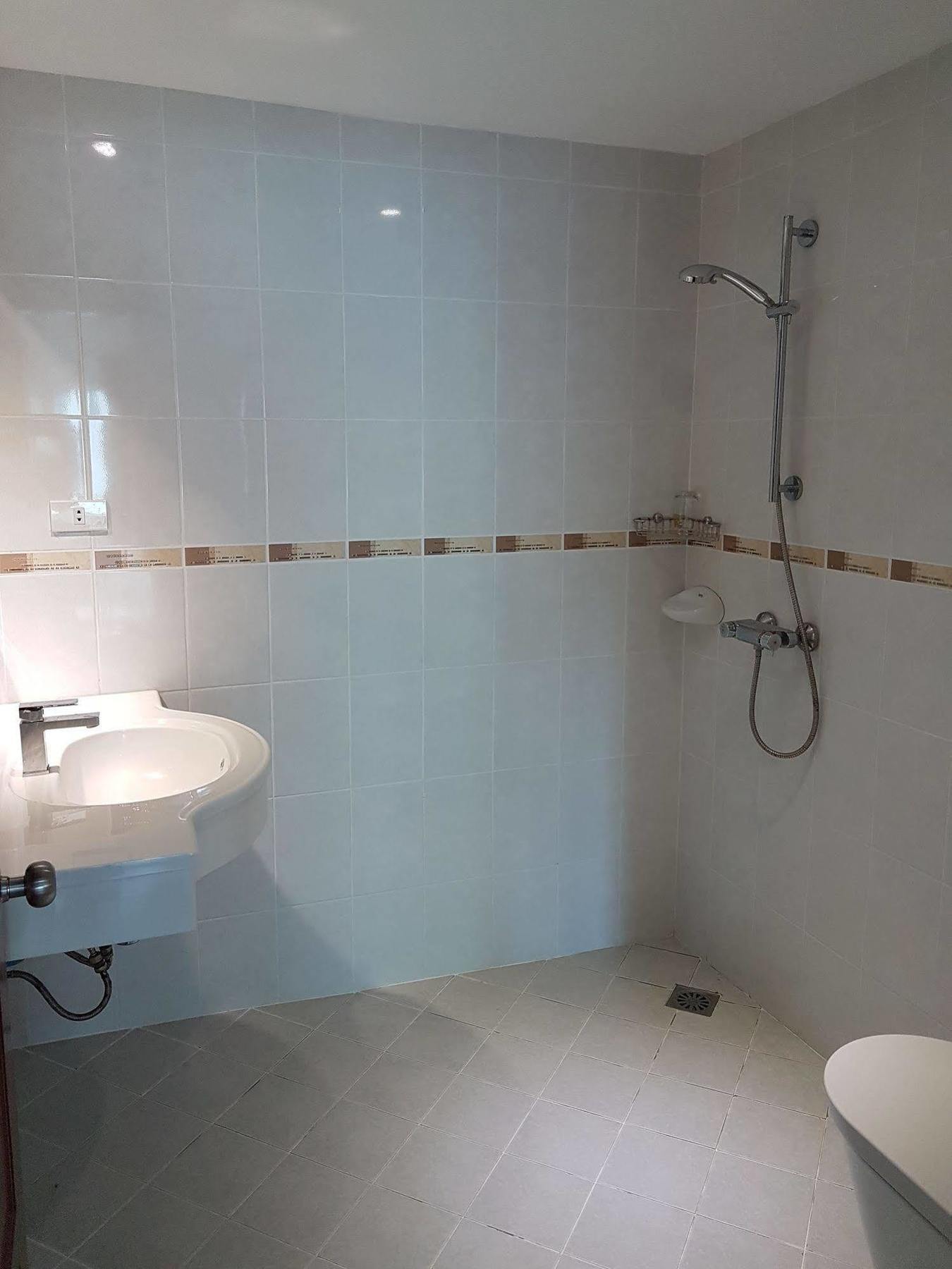 Welcome Inn Hotel @ Karon Beach. Single Room From Only 500 Baht Phuket Luaran gambar