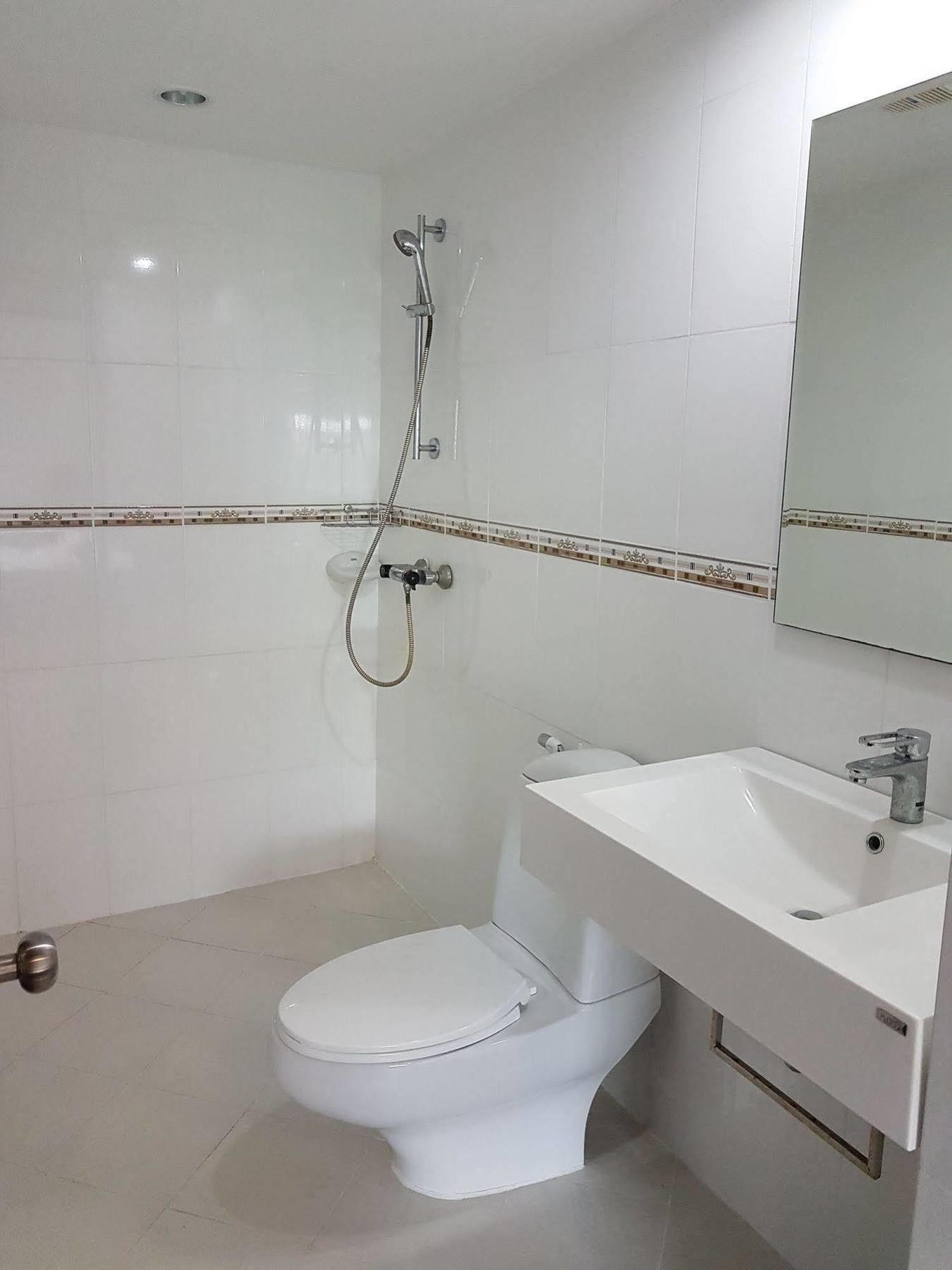 Welcome Inn Hotel @ Karon Beach. Single Room From Only 500 Baht Phuket Luaran gambar