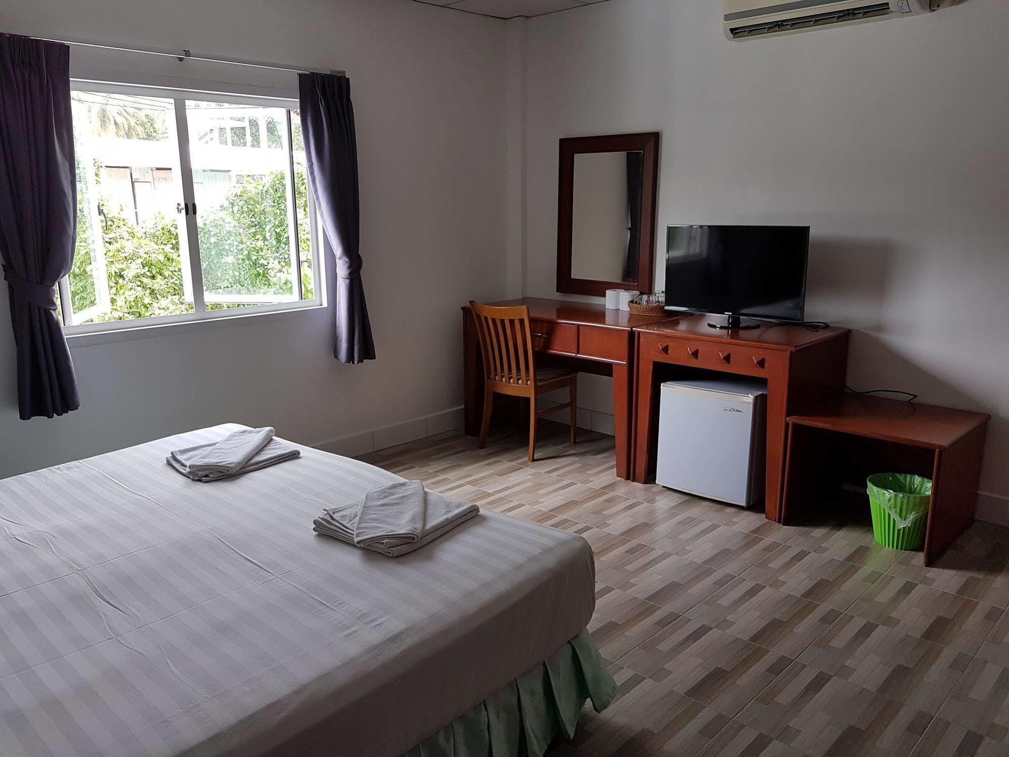 Welcome Inn Hotel @ Karon Beach. Single Room From Only 500 Baht Phuket Luaran gambar